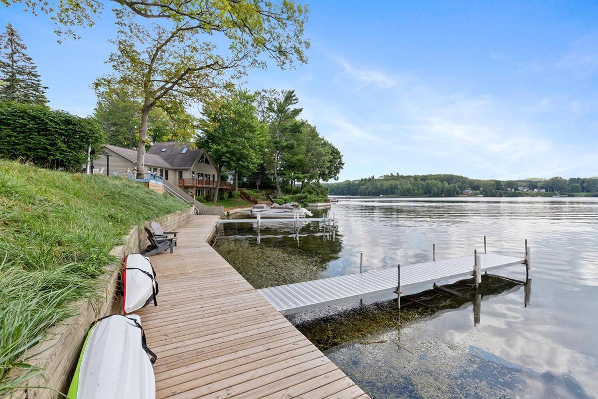 Lakeside Getaway With Dock, Firepit, Grill Newaygo Eksteriør bilde